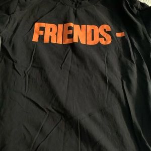 Black vlone friends tee